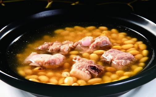 四款DIY美食吃出丰满胸部（丰胸食谱）
