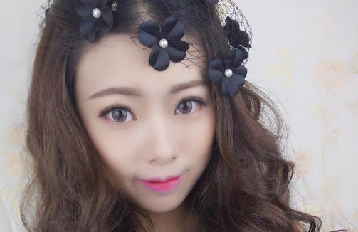 换季大扫除 这些彩妆品必须扔掉（换季大扫除作文）