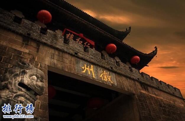 中国四大古城，云南丽江古城是由木氏先祖迁至于此（丽江古城是什么族的聚居地）