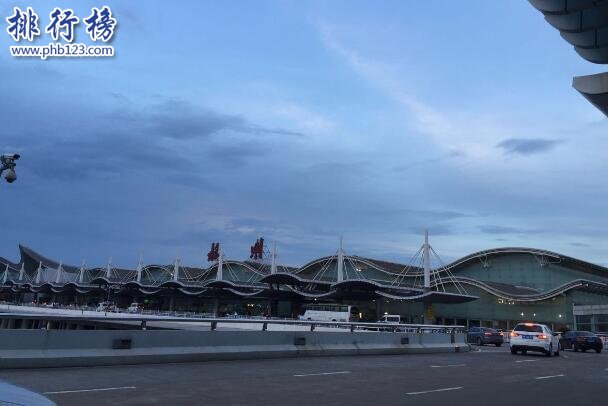 中国十大机场旅客吞吐量排名：浦东第二 首都机场吞吐量近亿（全国机场旅客吞吐量排名）