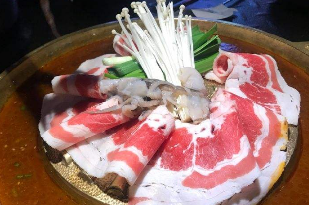 沈阳中街美食排行榜 带你品尝最好吃的特色美食（沈阳中街美食排行榜2021）