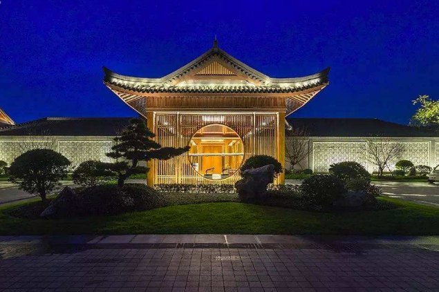 西湖边上的酒店哪家好 西湖国宾馆位列第一，有你喜欢的吗（西湖边上的酒店哪家好实惠）