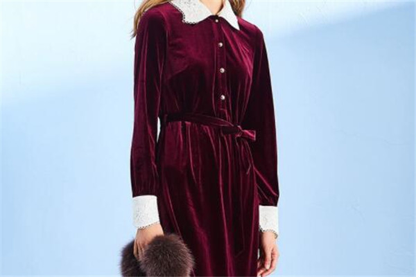 高端女装品牌排行榜 国内Gloria上榜，唐纳卡兰设计超前卫（高端女装有哪些品牌）