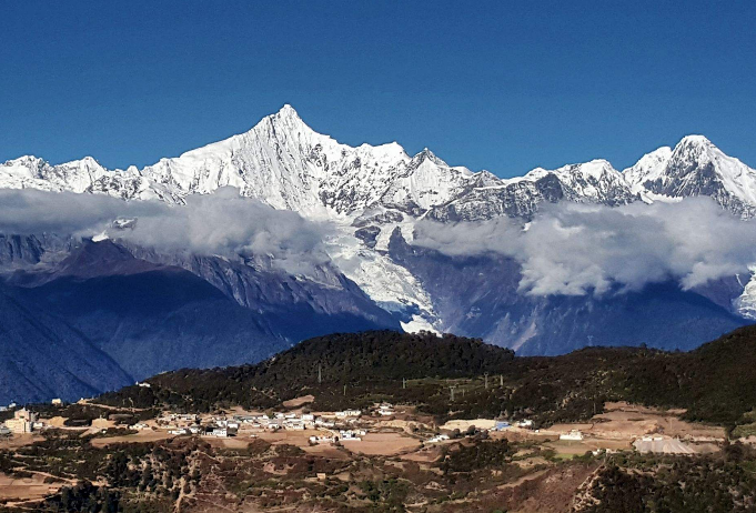 世界十大最著名的夺命雪山 珠峰上榜，第一为雪山之神（世界上著名的雪山）