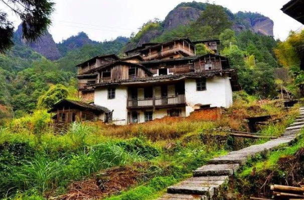 福建最美的十大古民居：桂峰村、老虎际、洋畲村上榜（福建最有名的畲族村）