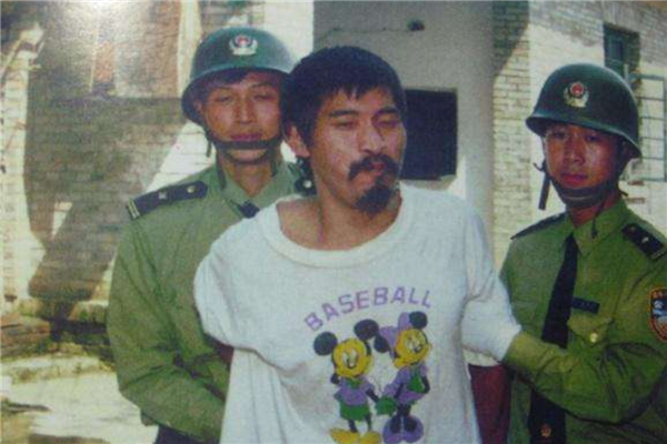 中国十大悍匪排行榜：万光旭上榜，无一不罪恶深重（中国第一悍匪万光旭）