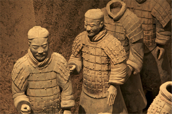 中国七大奇观：万里长城上榜，它是最大的石刻造像（万里长城是我国著名的名胜古迹）