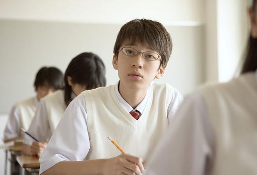 孩子性早熟 我们该如何应对（孩子性早熟的表现）