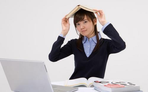 如何避免中学生成为金钱控（中学生如何看待金钱）