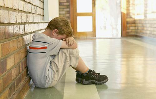 高中学生健康门诊：孩子需要心灵关怀（关爱学生心理健康）