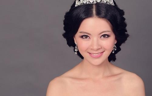 如何打造出清新透亮的裸妆（怎么打造清透的裸妆）