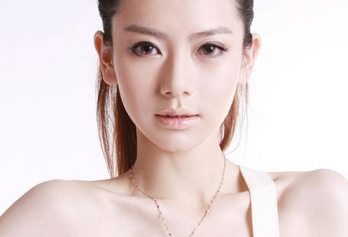 吸脂瘦脸后如何护理（吸脂瘦脸部）